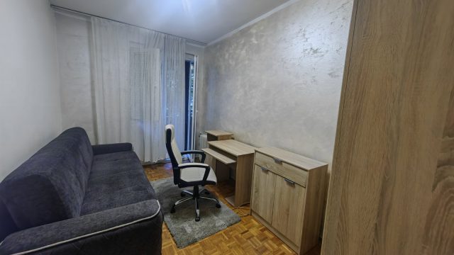 IMG-c2887d7a72e57c3b1af3dbdaeb508a88-V